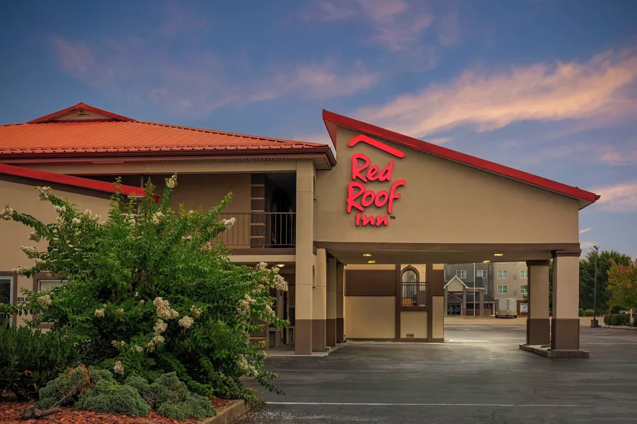 Red Roof Inn Bowling Green hotel detail image 2