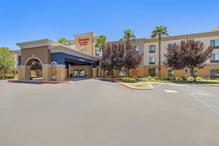 Hampton Inn & Suites Lancaster hotel detail image 2