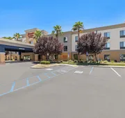 Hampton Inn & Suites Lancaster hotel detail image 3