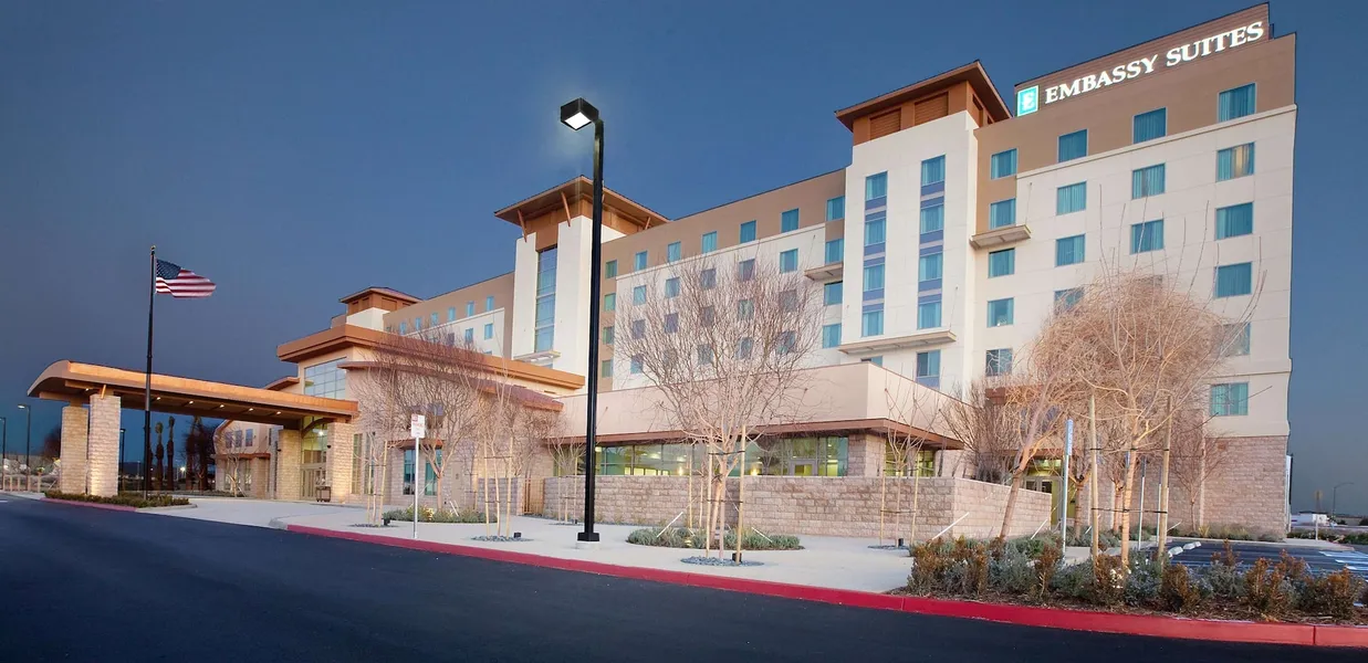 Embassy Suites Palmdale hotel detail image 2