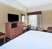 Hampton Inn Clinton hotel detail image 7