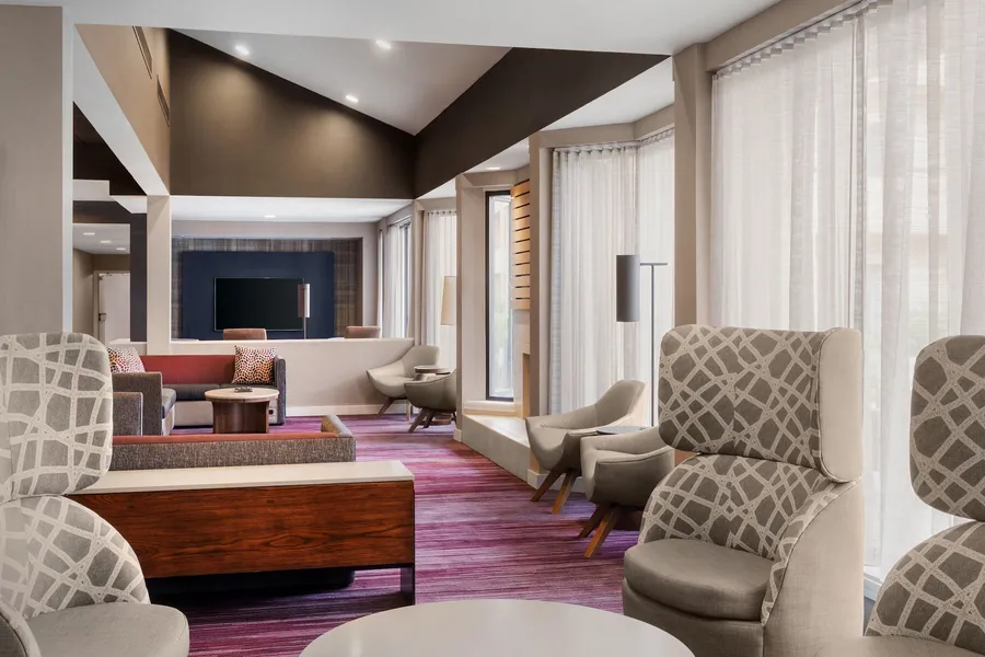 Courtyard by Marriott Mahwah hotel detail image 2