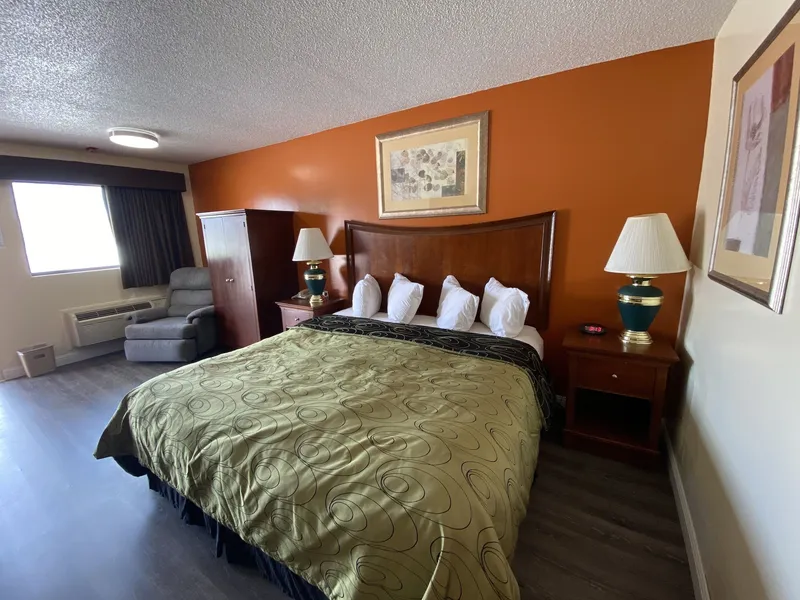 Rodeway Inn Baxley hotel detail image 6
