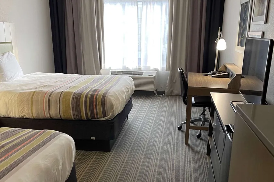 Country Inn & Suites by Radisson, Merrillville, IN hotel detail image 6