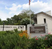 The University Inn at Emory hotel detail image 3