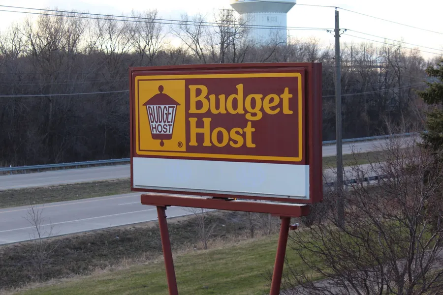 Budget Host Inn Fridley hotel detail image 2