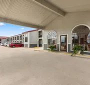 Econo Lodge Belton hotel detail image 7