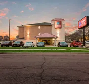 Comfort Suites Sioux Falls Mall District hotel detail image 3