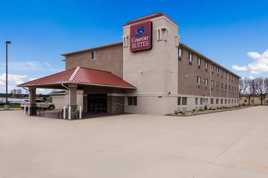 Comfort Suites Sioux Falls Mall District hotel detail image 6