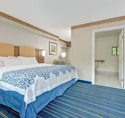 Days Inn by Wyndham Ridgefield hotel detail image 3