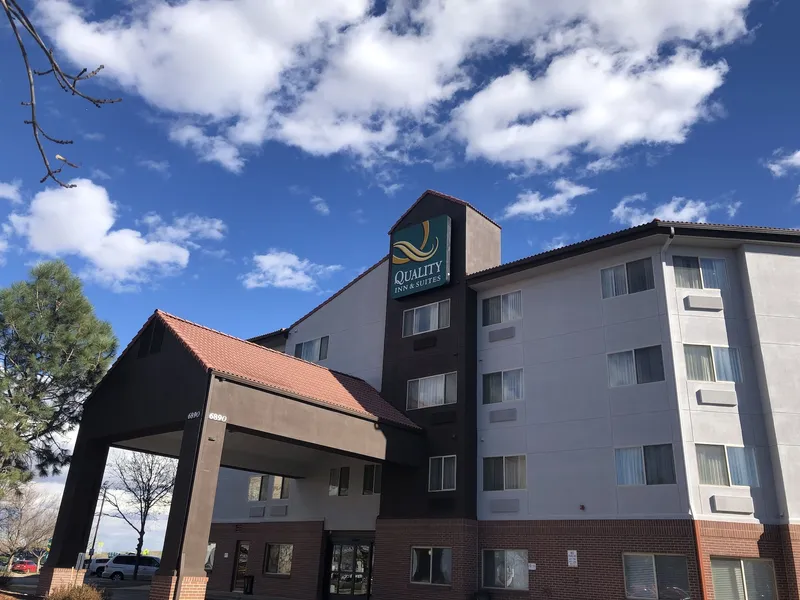 Quality Inn & Suites Denver International Airport hotel detail image 2