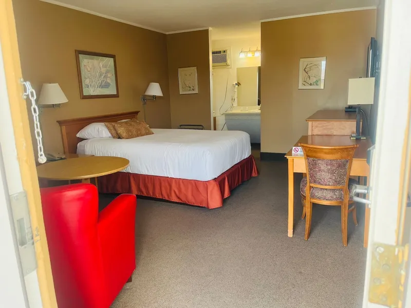 Travelodge by Wyndham Moose Jaw hotel detail image 6