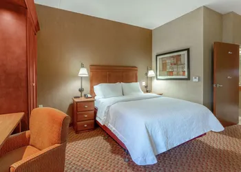 Hampton Inn Peoria-East at the Riverboat Casino hotel thumbnail 4