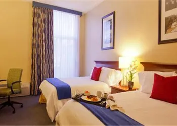 Umass Lowell Inn And Conference Center hotel thumbnail 4