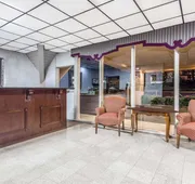 Howard Johnson by Wyndham Athens hotel detail image 3