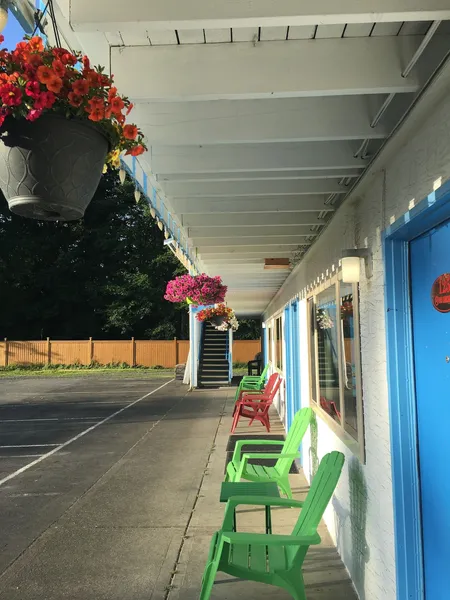 Fuller Lake Motel hotel detail image 6