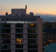 DoubleTree by Hilton Hotel & Suites Victoria hotel detail image 4