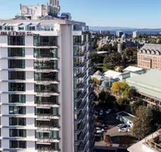 DoubleTree by Hilton Hotel & Suites Victoria hotel detail image 5