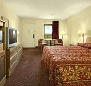 Super 8 by Wyndham Rayville hotel detail image 3