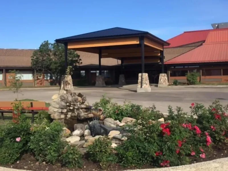 Slave Lake Inn & Conference Centre hotel detail image 2
