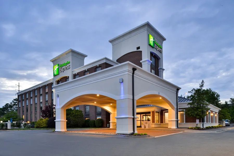 Holiday Inn Express Winston-Salem Medical Center Area by IHG hotel detail image 2