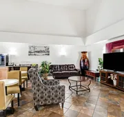 Quality Inn & Suites Junction hotel detail image 3