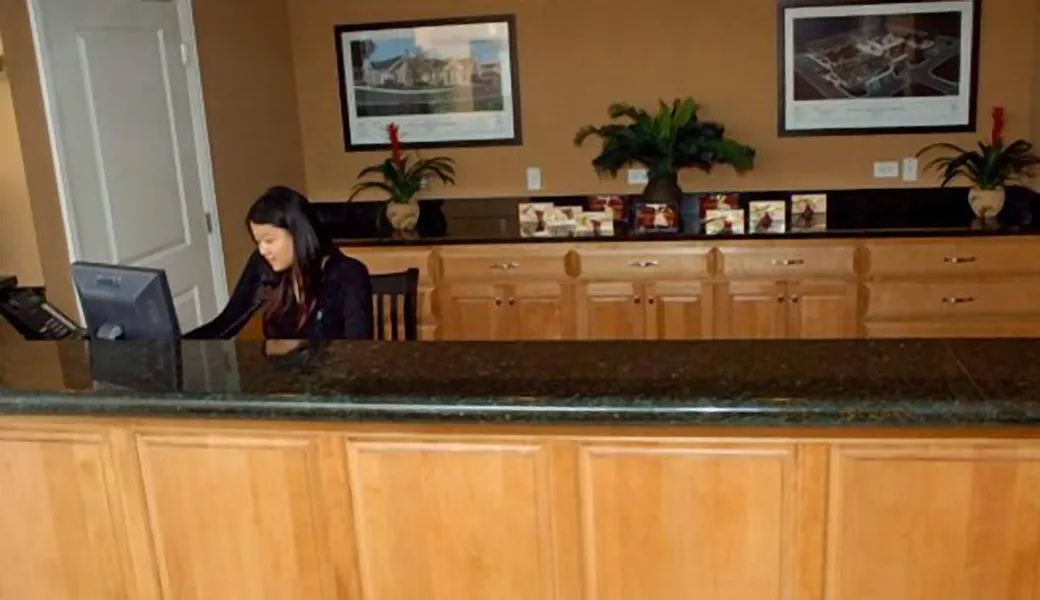 The Champagne Lodge & Luxury Suites hotel detail image 2