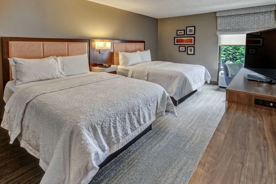 Hampton Inn Elizabeth City hotel detail image 6