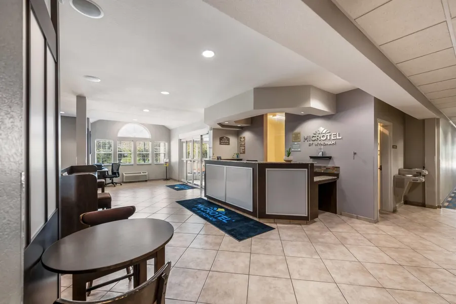 Microtel Inn & Suites by Wyndham Pearl River/Slidell hotel detail image 6
