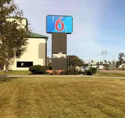 Motel 6 La Place, LA hotel detail image 3