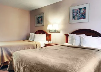 Rodeway Inn North Ridgeland hotel thumbnail 5