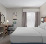 Hampton Inn by Hilton Altoona hotel detail image 7