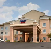 Fairfield Inn & Suites by Marriott State College hotel detail image 3