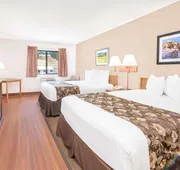 Days Inn by Wyndham Spearfish hotel detail image 4