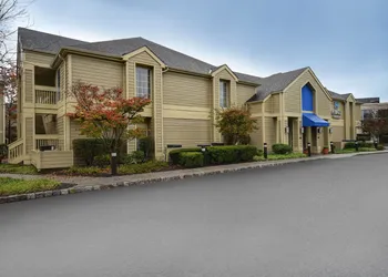 HYATT house Bridgewater hotel thumbnail 3
