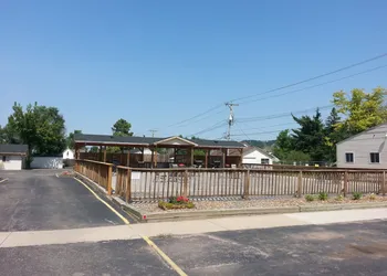The Crow Peak Lodge hotel thumbnail 7