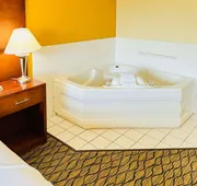 Country Inn & Suites by Radisson, Mishawaka, IN hotel detail image 4