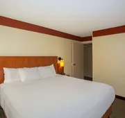 La Quinta Inn & Suites by Wyndham Springdale hotel detail image 7