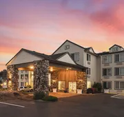 The Ashley Inn & Suites hotel detail image 5