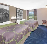 Super 8 by Wyndham Lowell/Bentonville/Rogers Area hotel detail image 5