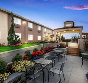 Red Lion Inn & Suites Sequim hotel detail image 5