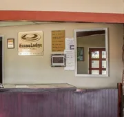 Econo Lodge Inn & Suites Hoquiam hotel detail image 3