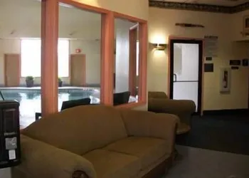 Lodi Valley Suites hotel thumbnail 6