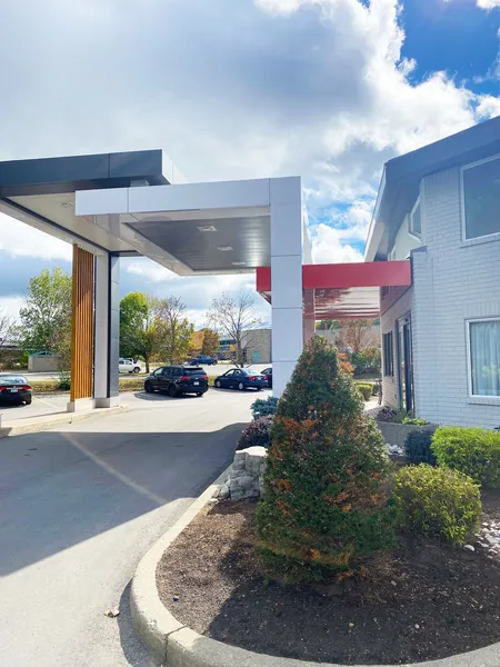 Comfort Inn Cambridge - Highway 401 hotel detail image 2