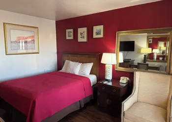 Canyonlands Motor Inn hotel thumbnail 8