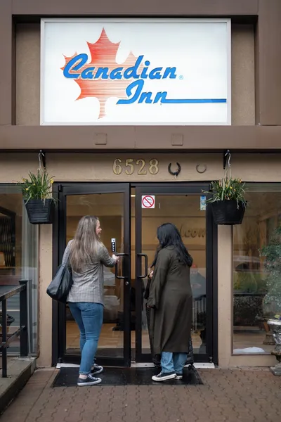 Canadian Inn hotel detail image 2