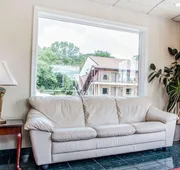 Econo Lodge Douglassville - Pottstown hotel detail image 4