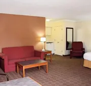 Econo Lodge hotel detail image 4