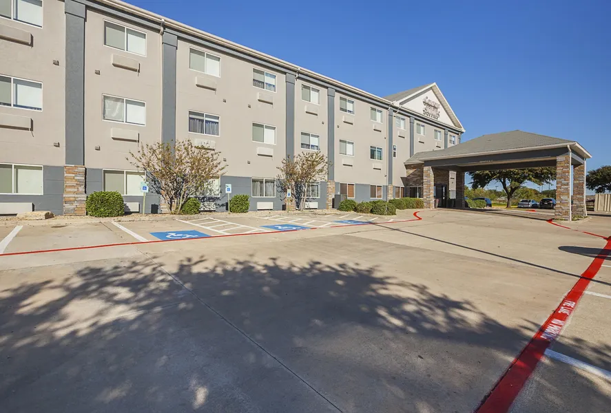 Comfort Suites Lewisville - Dallas hotel detail image 2