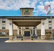 Holiday Inn Express Marshall by IHG hotel detail image 3